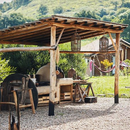 Saint-Esteben Les Fous Du Village المظهر الخارجي الصورة